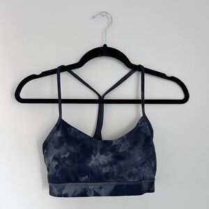LULULEMON - Flow Y Bra - Size 6